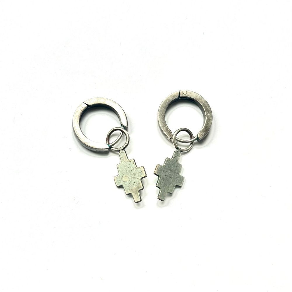 Marcell von Berlin silver dangle cross earrings